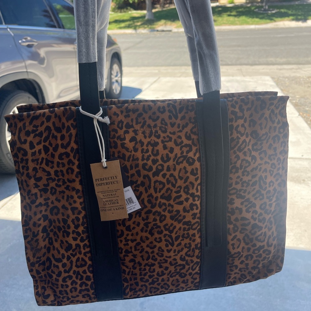 Brand new tote purse